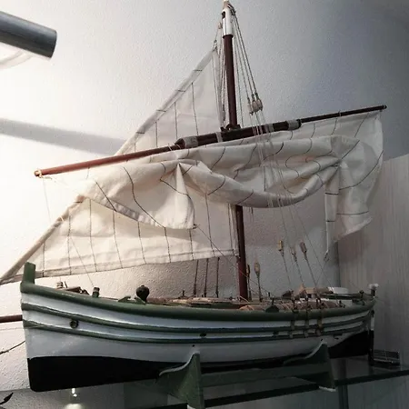 Dal Comandante By Arbaspaa Manarola