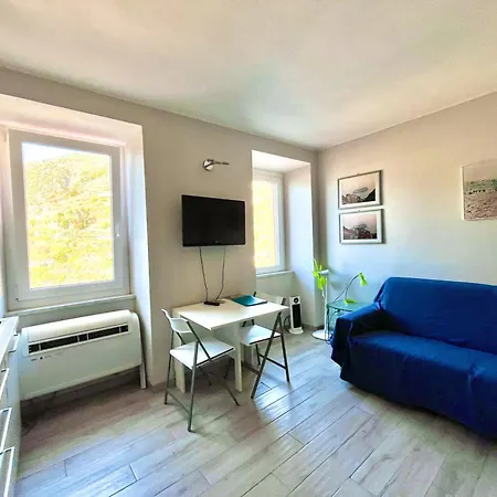 Apartament Dal Comandante By Arbaspaa Manarola