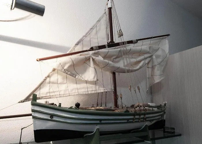 Dal Comandante By Arbaspaa Manarola