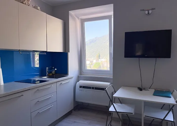 Dal Comandante By Arbaspaa *